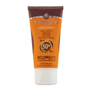 کرم ضد آفتاب فاقد چربی اس پی اف 50 مناسب پوست چرب و آکنه ای 50میل